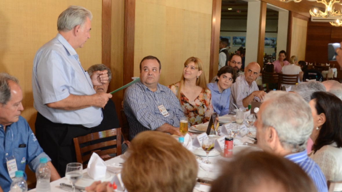 ExpoZebu 2019:  Família Mendonça Silva recebe homenagem do Sindicato Rural de Patos de Minas