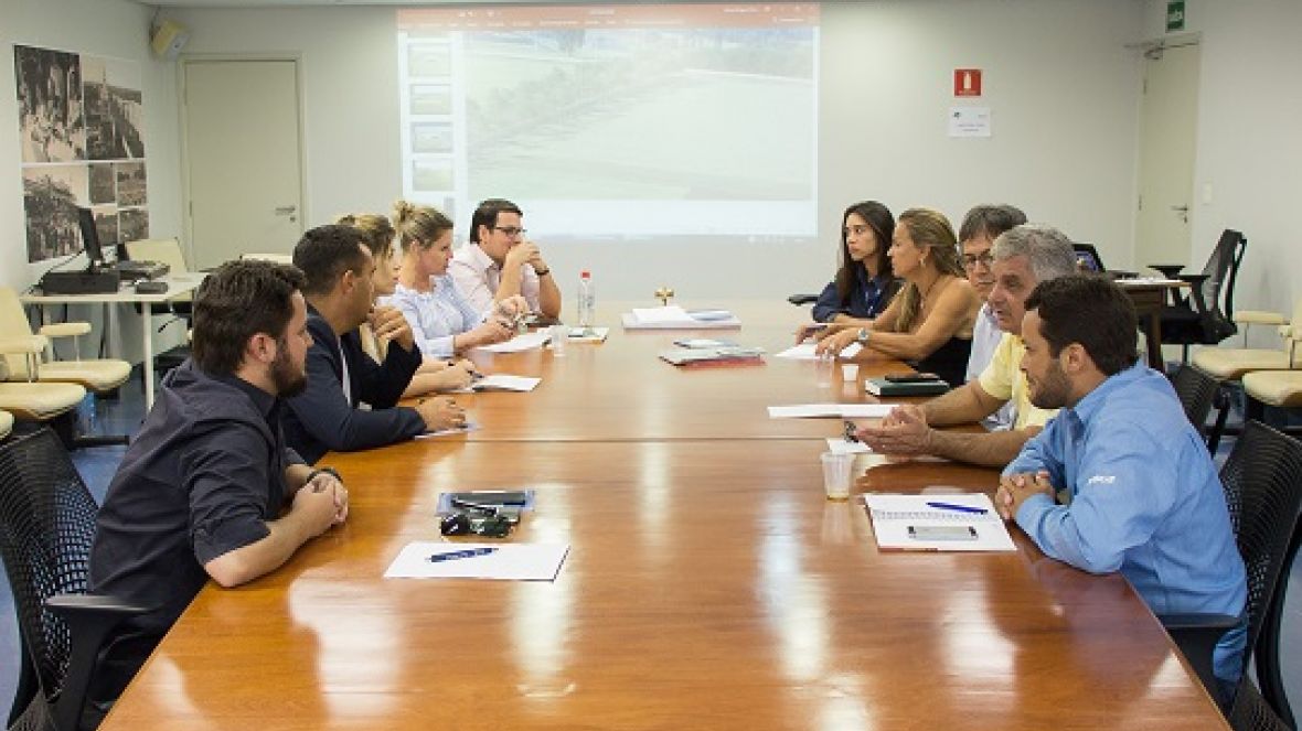 Reunião define planos de trabalho para ABCZ Horse Show