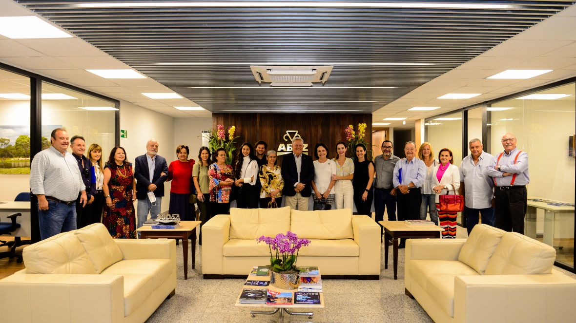 Homenagens marcam manhã desta sexta-feira (26) na ExpoGenética 2022