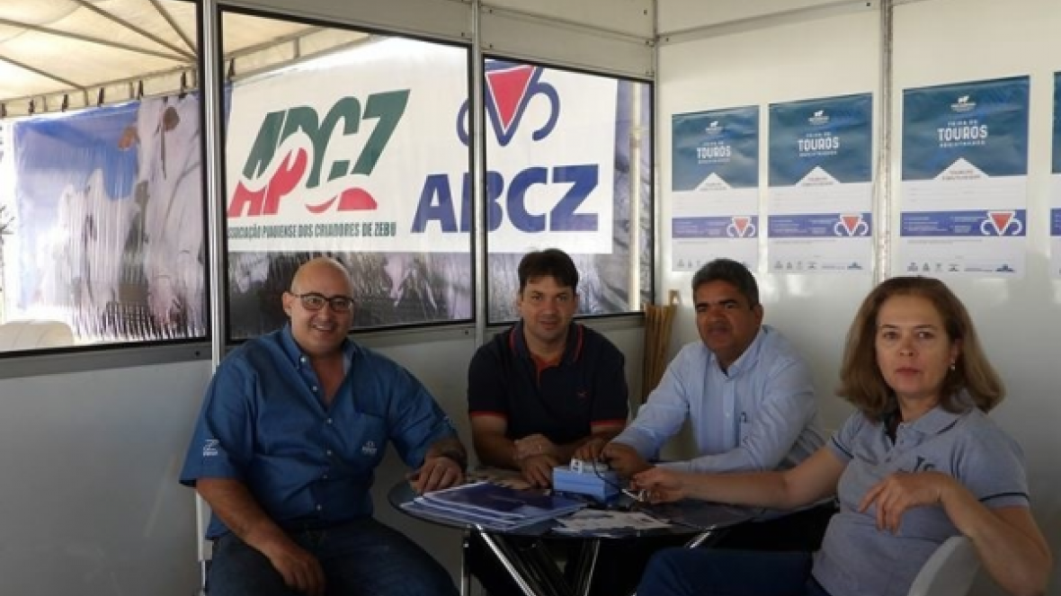 ABCZ participa da ExpoCorrente com ponto de atendimento ao criador