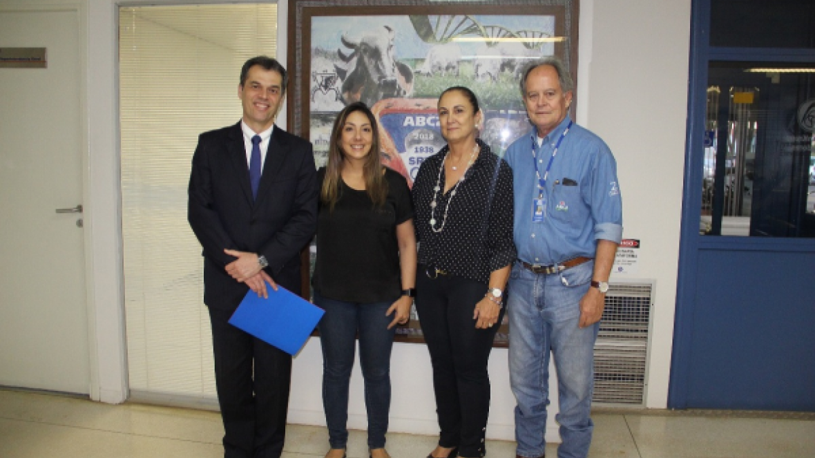 Promotores de Justiça são convidados a integrar ?ABCZ Mulher? e ?Zebu do Bem?