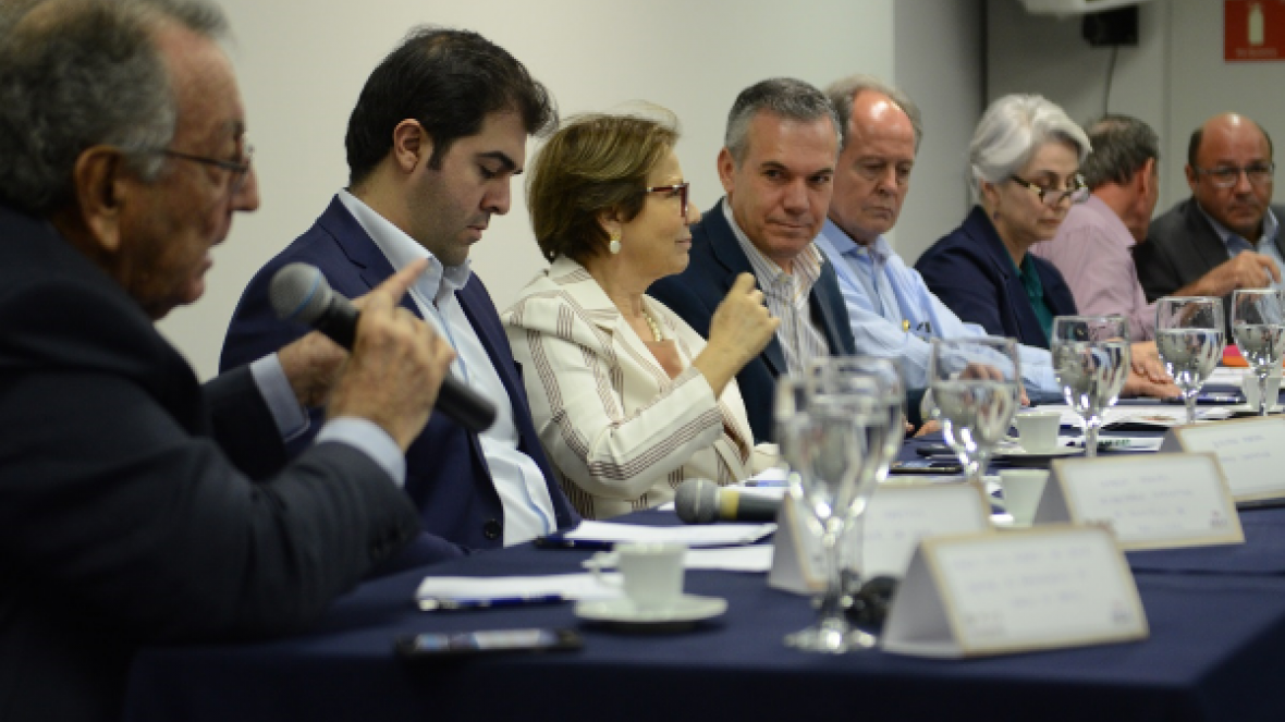 Deputados e lideranças do setor discutem cenário do Agro durante a ExpoZebu 2019