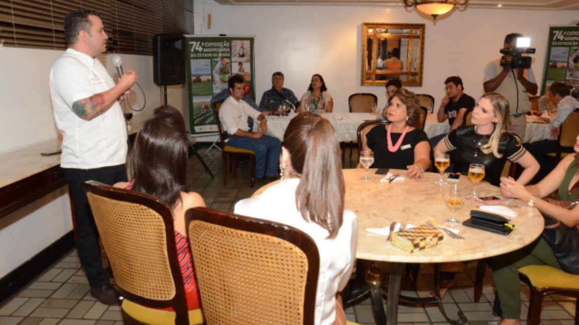 Mais de 70 pessoas acompanham evento sobre ?Carne de Zebu? em Goiânia (GO)