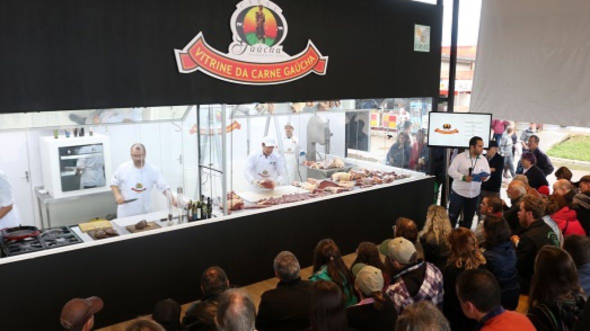 Vitrine da Carne Gaúcha contou com a apresentação de um animal 100% Zebu