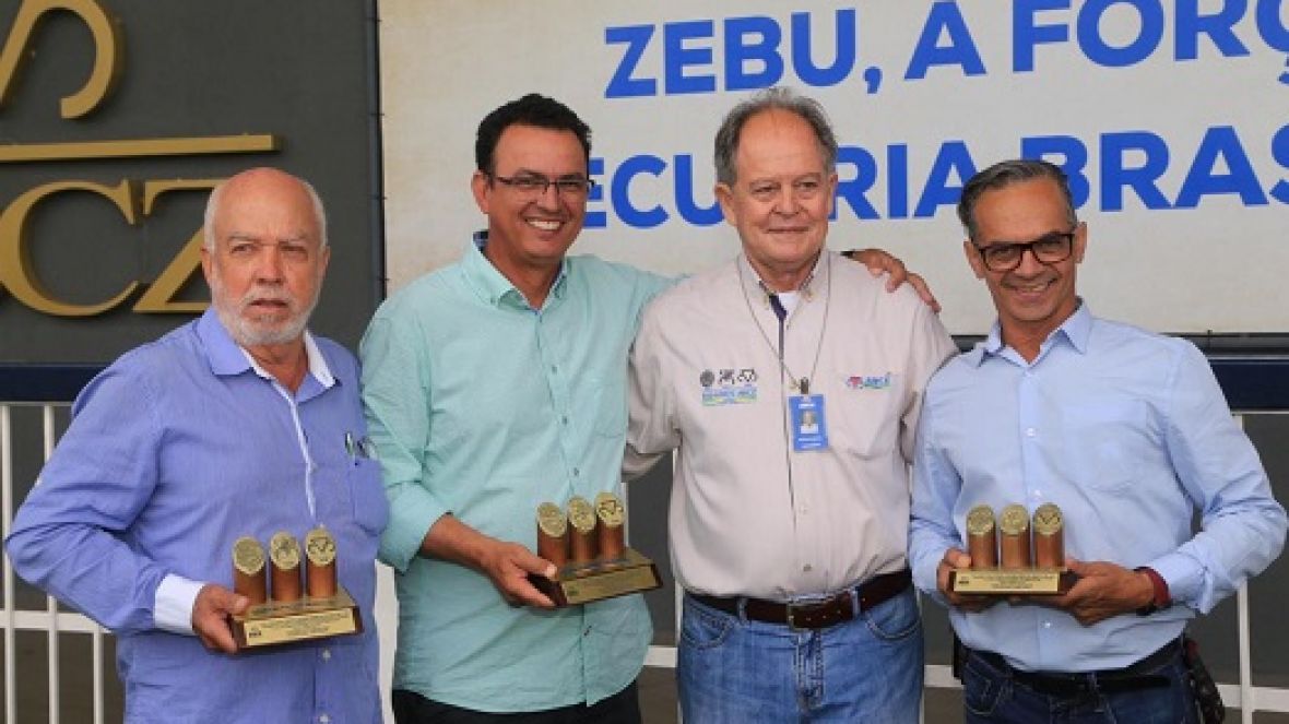 ABCZ homenageia profissionais parceiros