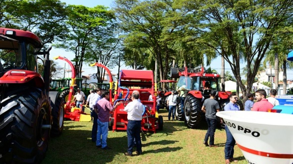 ExpoGenética 2019: ExpoMaq movimenta o Parque Fernando Costa