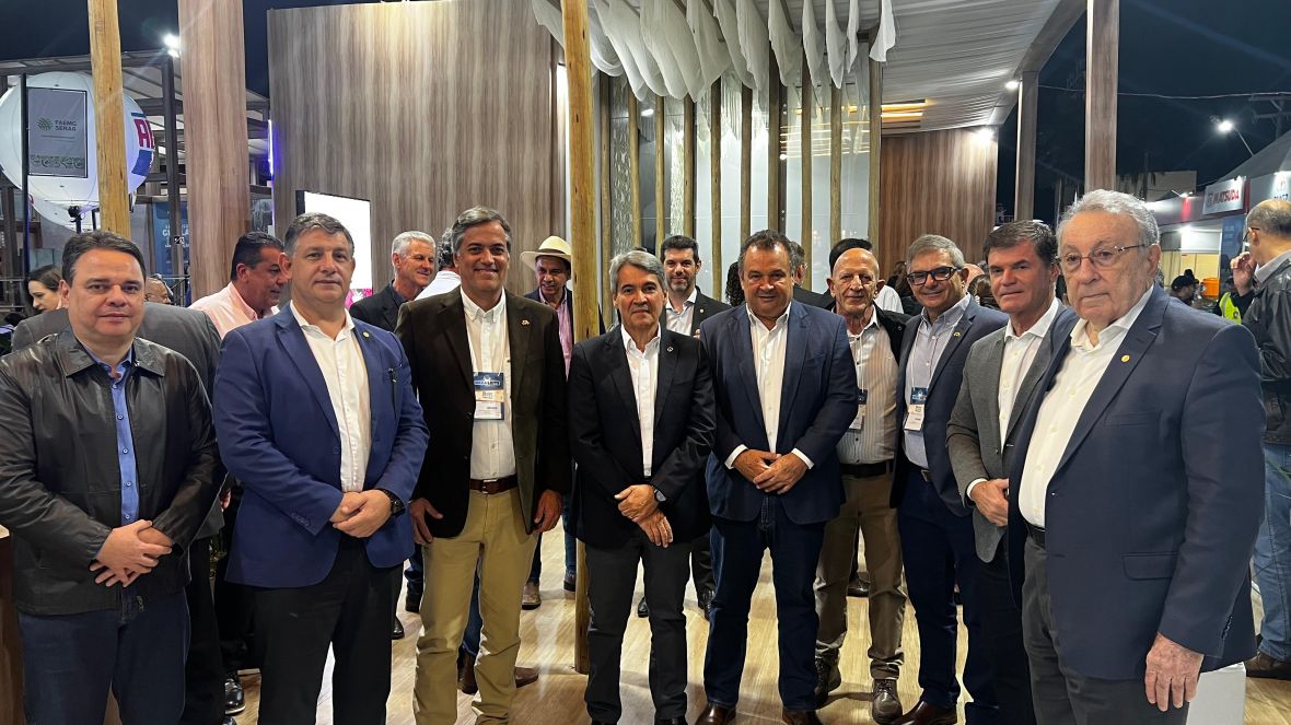 ABCZ participa da abertura oficial da Megaleite 2025