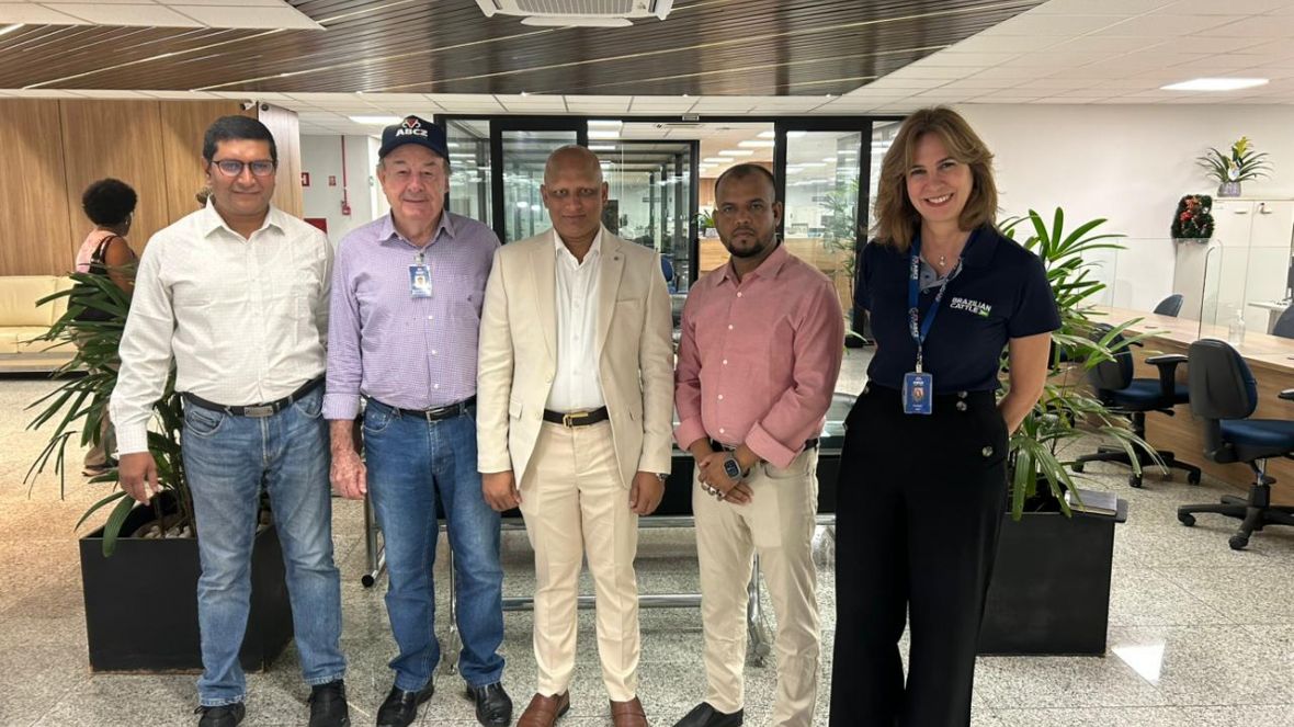 ABCZ recebe representantes de empresa ligada ao governo de Bangladesh