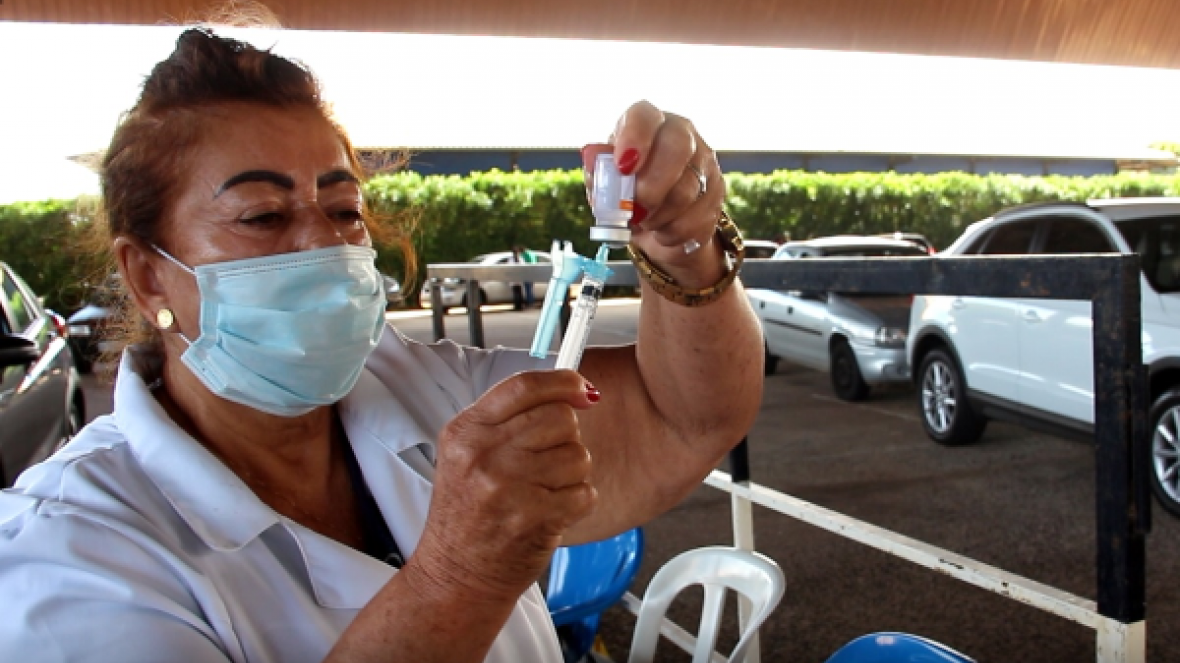 ABCZ sedia nova etapa da campanha de vacinação contra a covid-19 em Uberaba (MG)