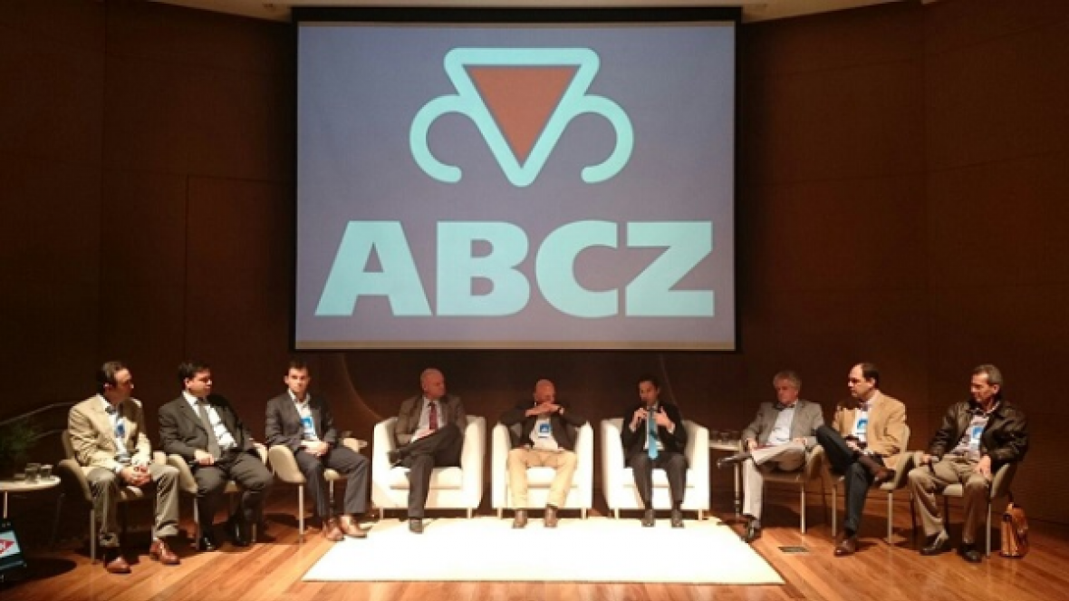 Produzir mais carne e leite em menos tempo e área são os desafios da moderna pecuária