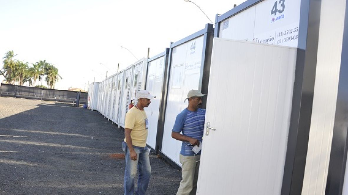 Tratadores de animais contam com estrutura para acomodação na ExpoZebu