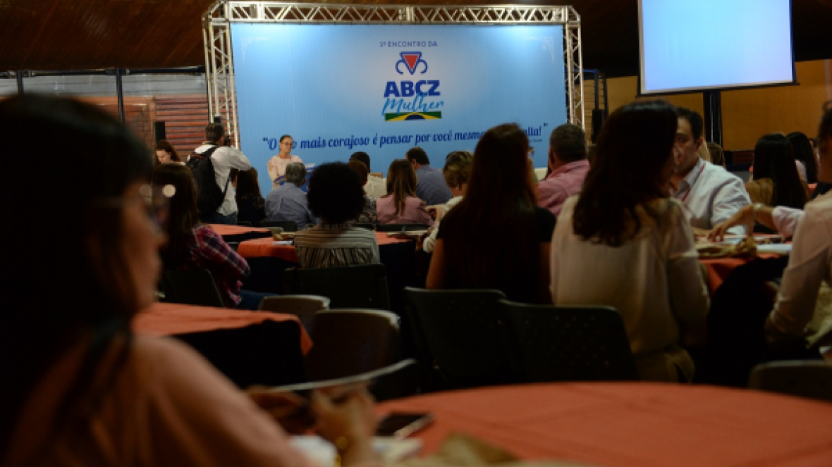 ?1º Encontro ABCZ Mulher? reúne cerca de 400 pessoas na ExpoGenética 2018