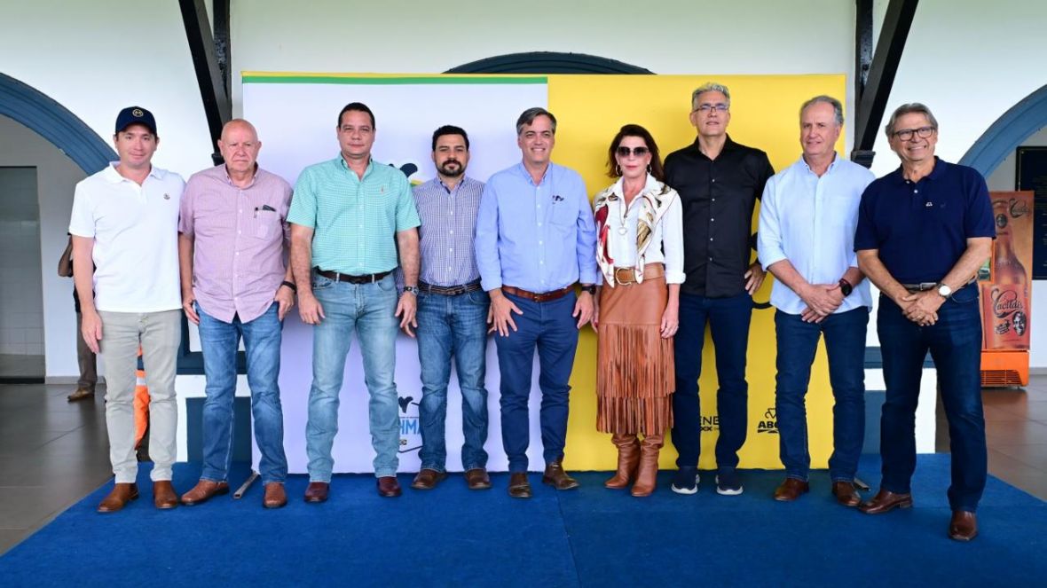 ABCZ participa da abertura da 54ª Expoinel e 21ª ExpoBrahman