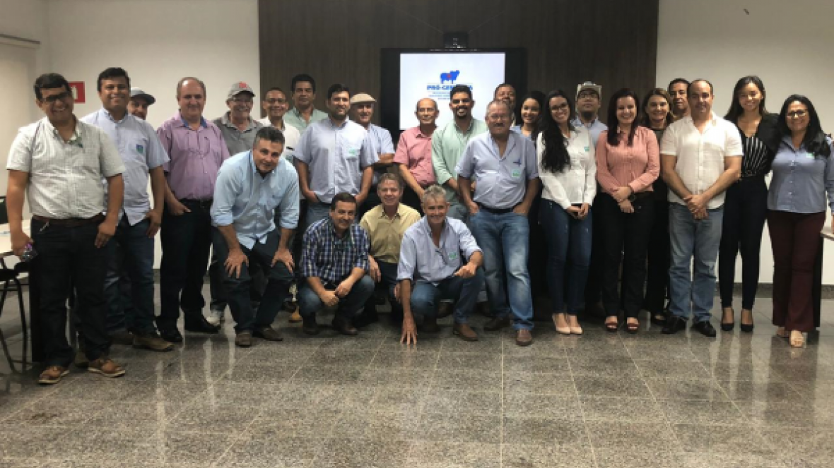 Técnicos da EMPAER passam por capacitação para implantação do Pró-Genética no MT