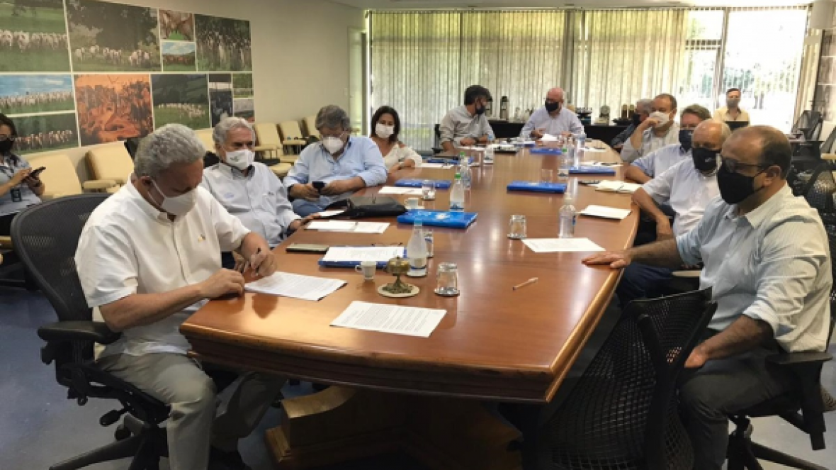 ABCZ e Sistema FAEMG assinam Termo de Cooperação para criação de Centro de Pecuária de Precisão