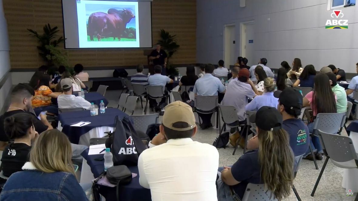 ExpoLeite: ABCZ realizará Curso de Avaliação Morfológica de Raças Zebuínas Leiteiras