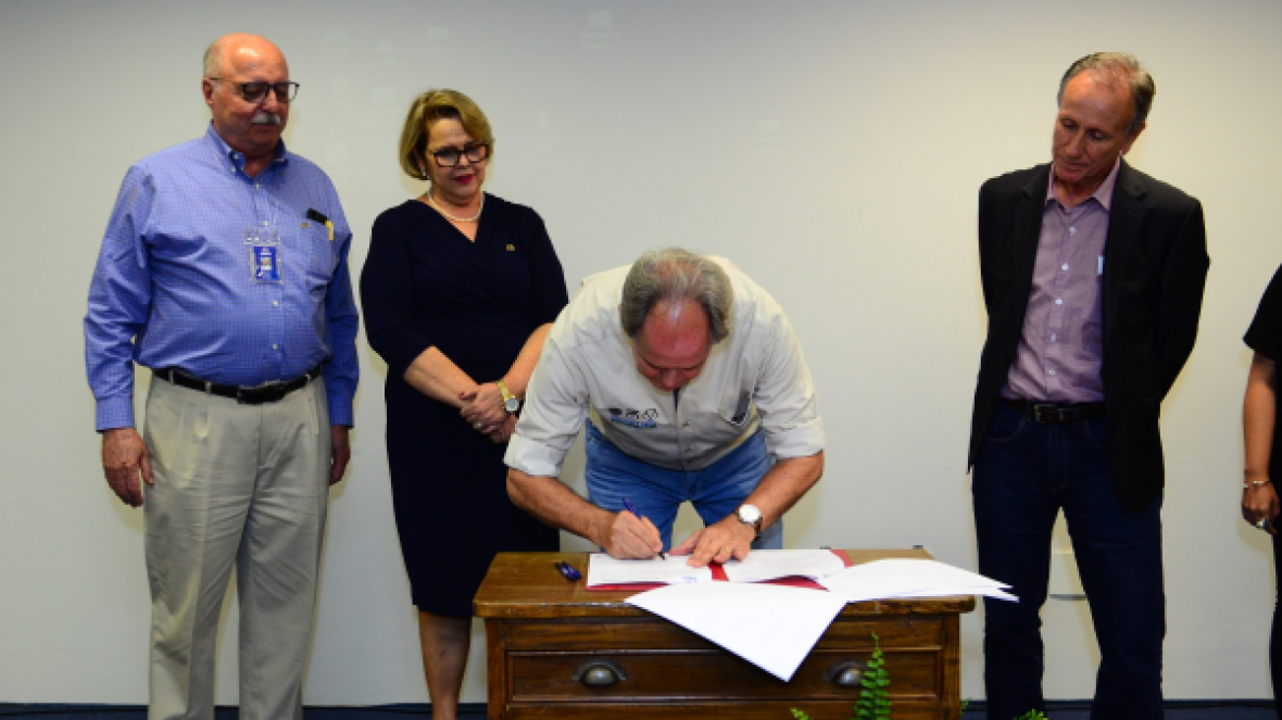 Zebuinocultura passa a integrar currículo de escolas municipais de Uberaba e estaduais de MG