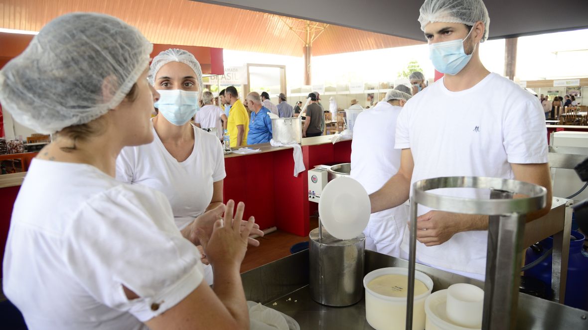 Concurso reúne queijeiros na ExpoZebu neste domingo (1)