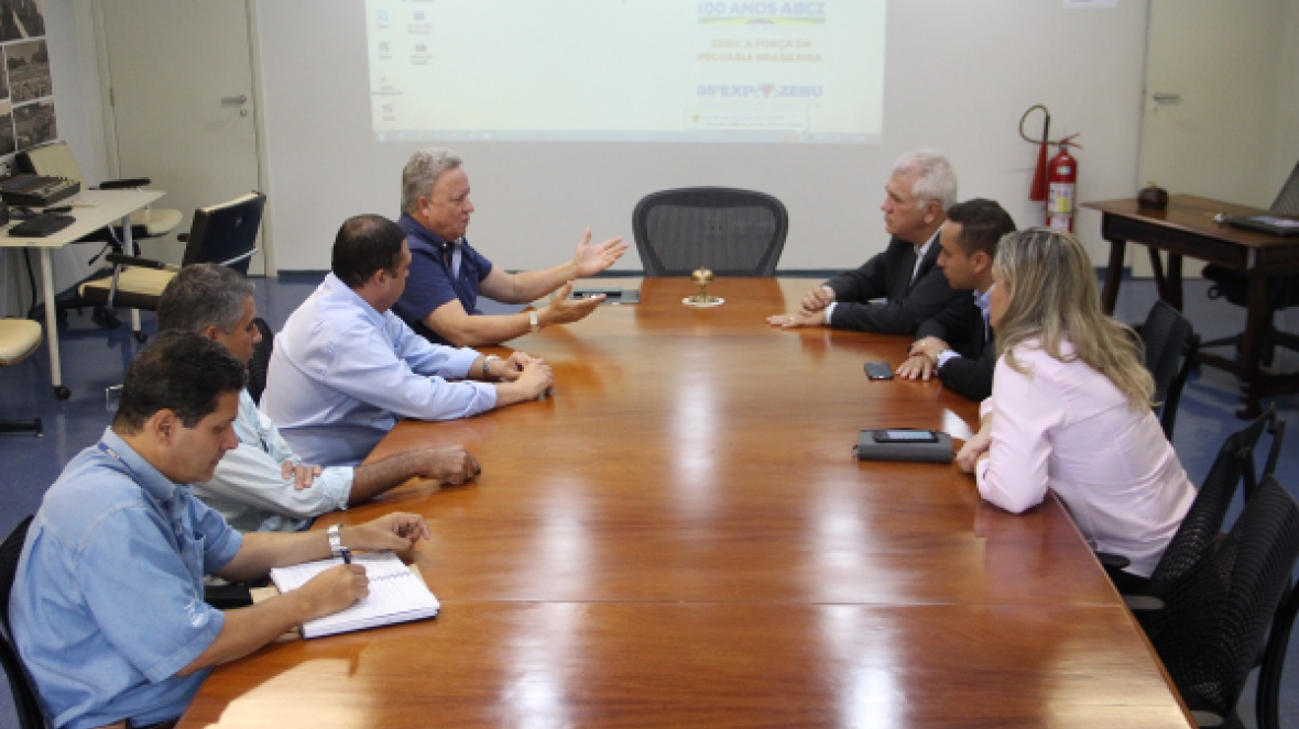 Superintendente do BB anuncia linha de crédito especial para leilões da ExpoZebu