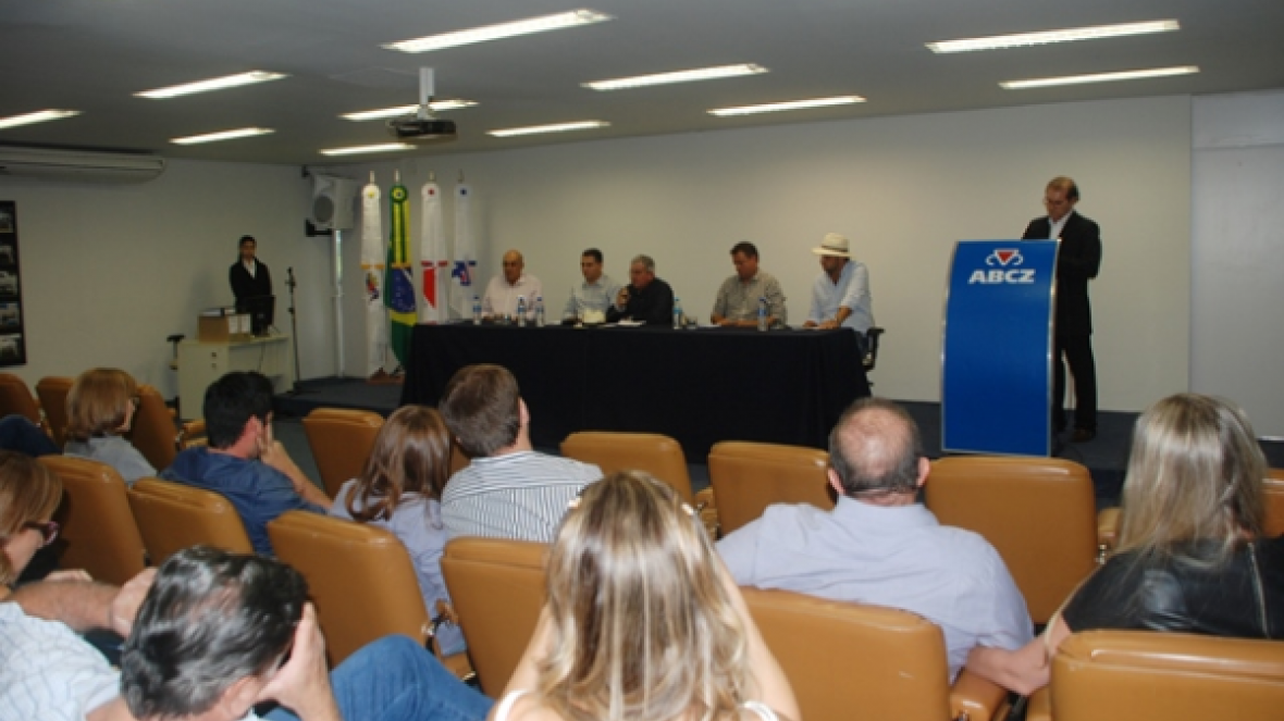 ABCT empossou nova diretoria 