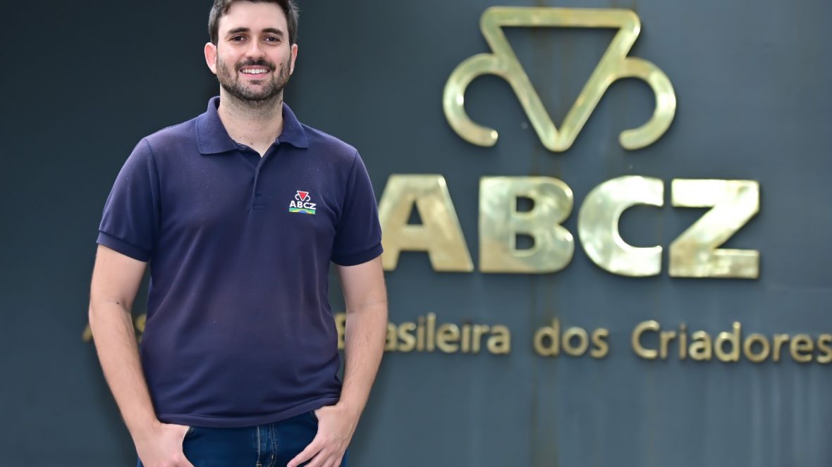 Rafael Vizoná é o novo Gerente de Melhoramento Genético do Leite da ABCZ