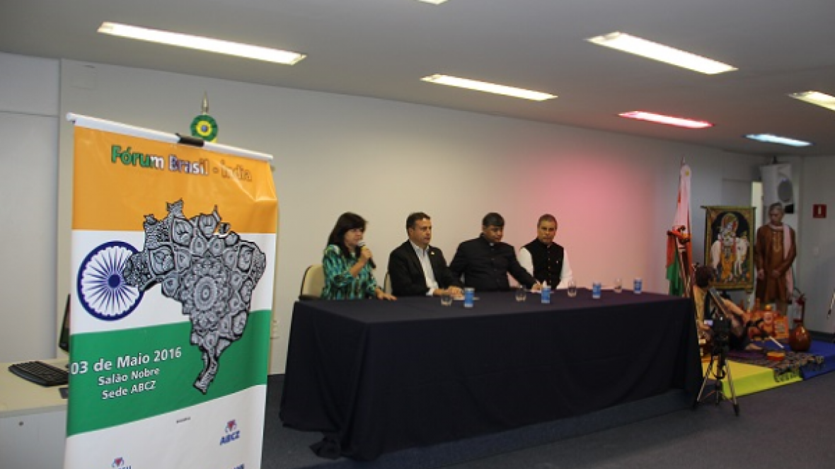 Fórum debate importância de cooperativismo entre Brasil e Índia