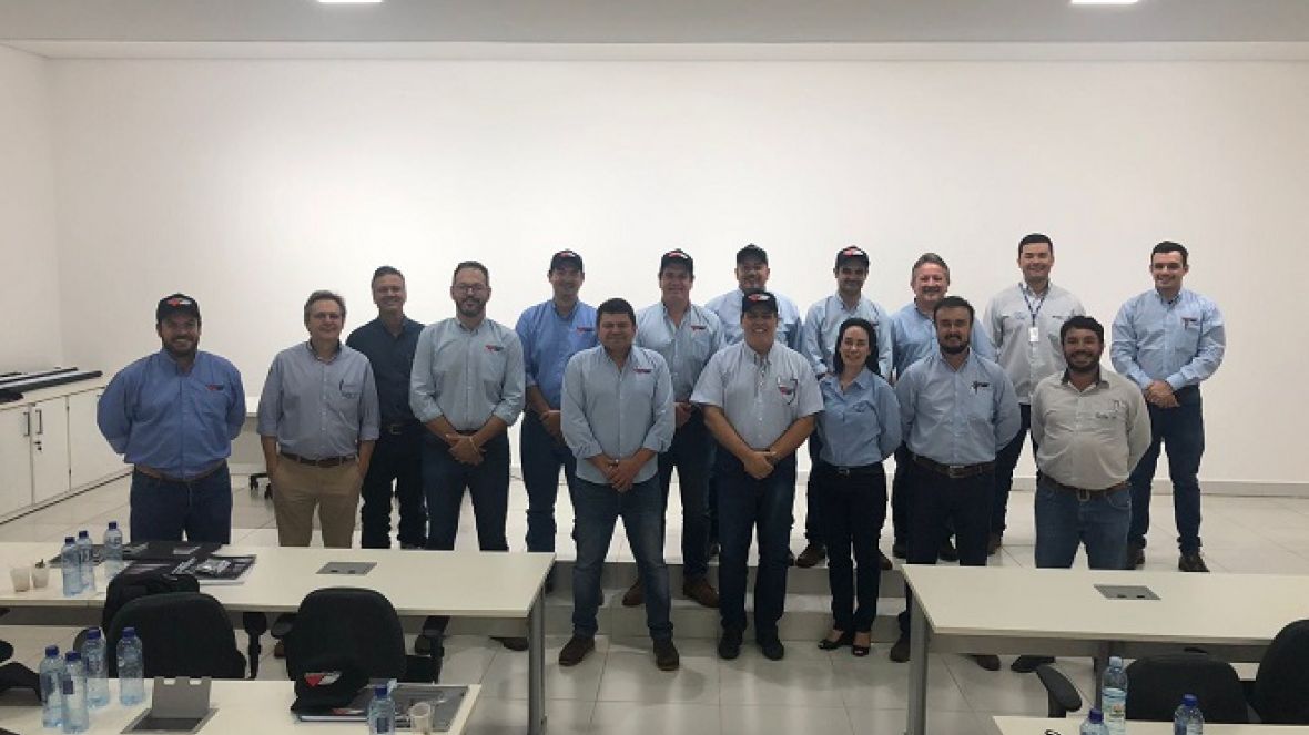Melhoramento genético das raças zebuínas é destaque em encontro comercial da AG Brasil