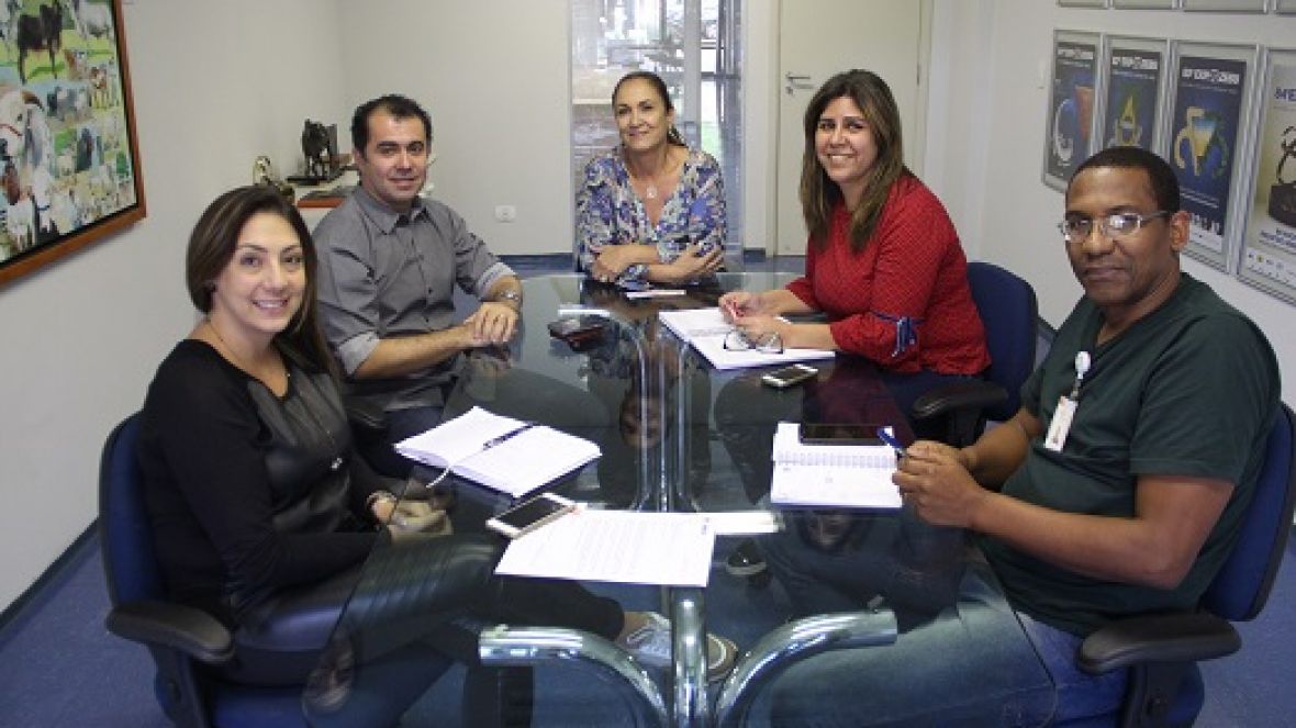 ?ABCZ Mulher? promove reunião com representantes do Hospital Hélio Angotti 