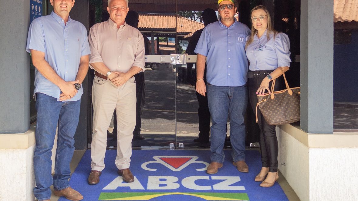 Representantes da Império Leilões visitam ABCZ