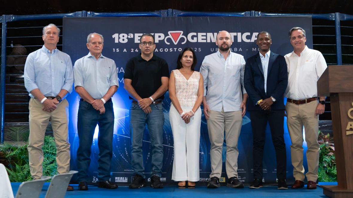 Potencial da pecuária brasileira é destaque na abertura da 18ª ExpoGenética