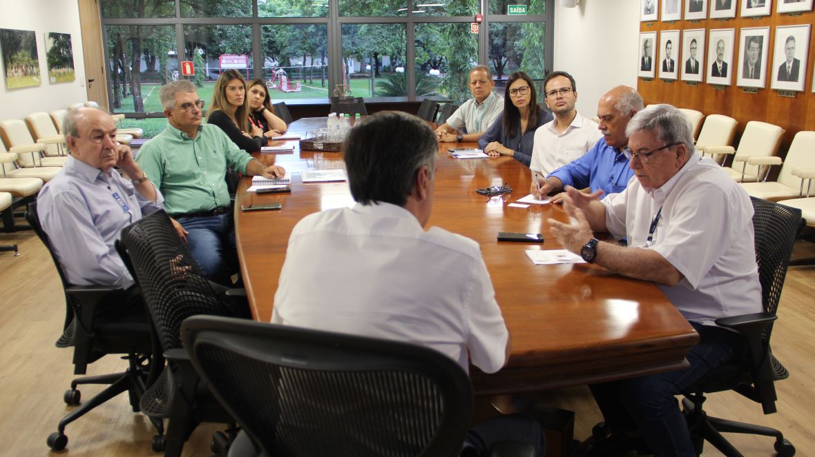Diretoria da ABCZ se reúne com equipe da Prefeitura de Uberaba