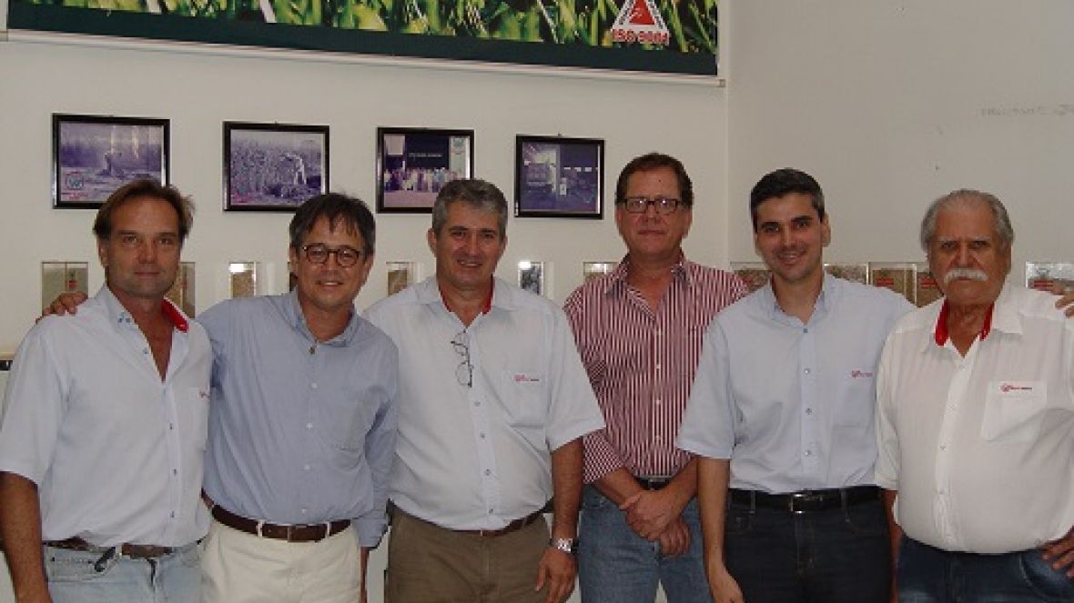 Empresas confirmam participação na ExpoZebu Dinâmica 2015