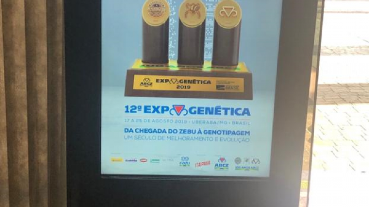 ABCZ disponibiliza totens informativos para visitantes da ExpoGenética