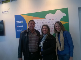 ABCZ divulga pecuária zebuína na Agroexpo da Colômbia