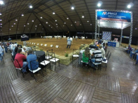 ABCZ atende criadores na Expo Nelore Avaré