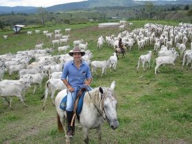Egressos da FAZU disseminam tecnologias brasileiras em outros países