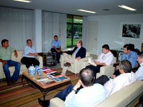 Secretário de Agricultura de MG visita sede da ABCZ