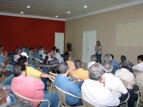Técnicos da ABCZ participam de treinamento na ExpoGenética