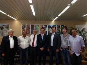 Presidente da ABCZ e secretário da Bahia definem ações do Pró-Genética