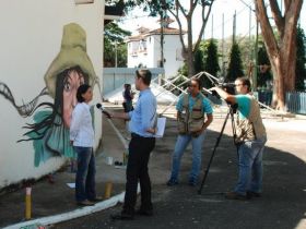 Estudantes de Uberaba participam de oficina de arte na ExpoZebu