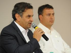 Aécio se reúne com pecuaristas e defende empenho para soluções de infraestrutura