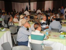 Leilões da ExpoZebu movimentam quase 6 milhões em 4 dias