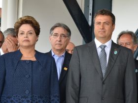 Dilma Rousseff e homenagens marcam abertura oficial da ExpoZebu 80 anos
