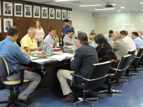 Ficebu debate protocolos sanitários e estratégia de marketing em reunião anual