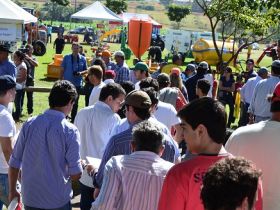 Com a expectativa de mais de 10 mil visitantes, começa a ExpoZebu Dinâmica