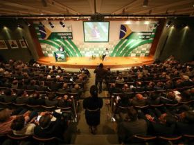 Presidente da ABCZ participa de encontro com presidenciáveis na CNA 