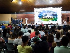 ABCZ Jovem participa de evento internacional durante a ExpoBrahman