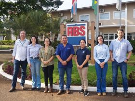 Brazilian Cattle acompanha comitiva de El Salvador em visitas a centrais de genética 