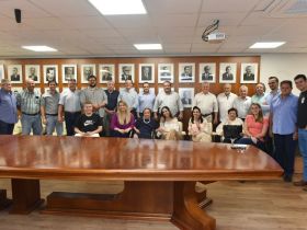 Foto de Rivaldo Machado Borges Júnior passa a integrar a galeria de ex-presidentes da ABCZ