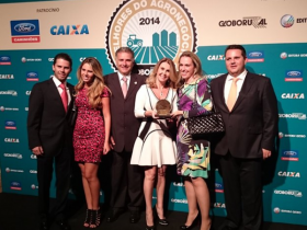 Diretor da ABCZ recebe prêmio da Globo Rural 